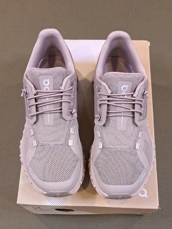 On Cloud 6 - Color: Cinder/Fog - Size: Women 5 - Picture 2 of 9